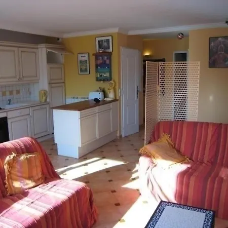 Les Lavandiers 2 Apartamento